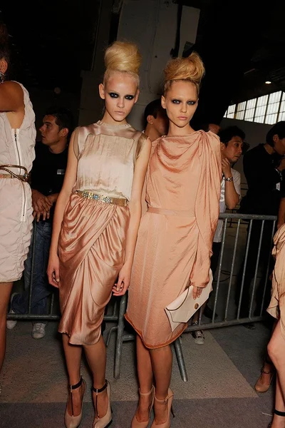 Look 53